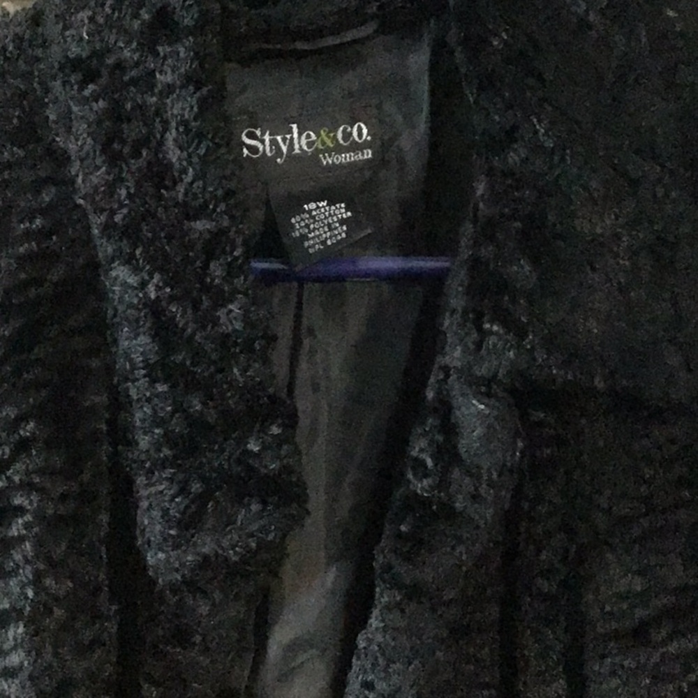 Style and Company woman